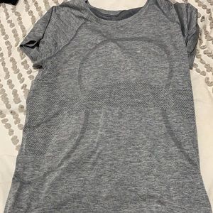 LULULEMON SWIFTLY TECH SZ 10